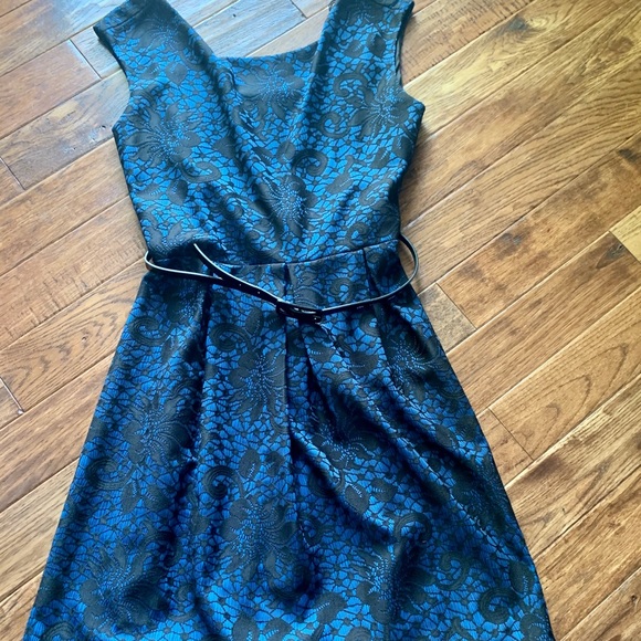 Gorgeous Tiana B formal dress - Picture 2 of 6